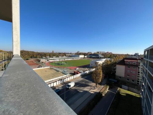 Great Forest View Penthouse Apartment