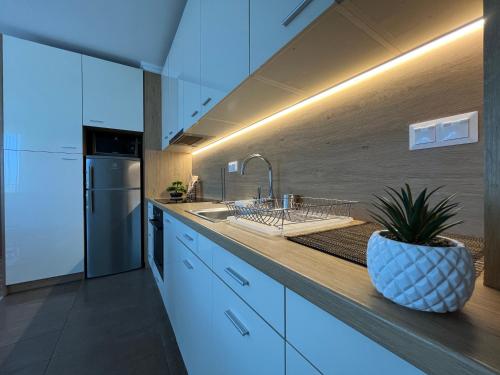 Great Forest View Penthouse Apartment in เซสตาเคิร์ต