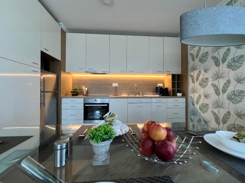 Great Forest View Penthouse Apartment in เซสตาเคิร์ต