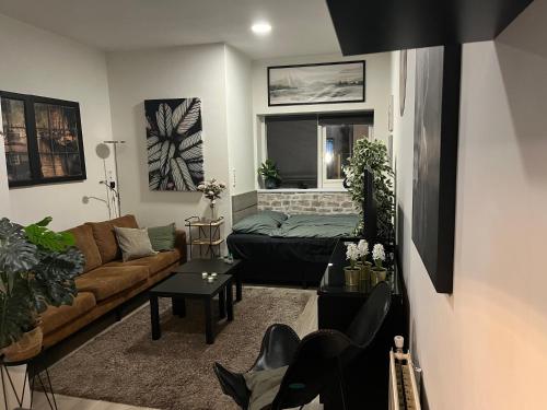 Studio E in เปอร์เมอเร็น