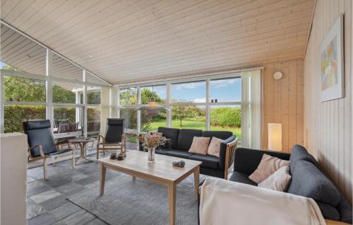  Gorgeous Home In Skjern With Wifi in Skjern
