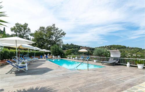 Beautiful home in Rutino with Outdoor swimming pool and 7 Bedrooms