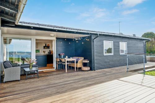 Stunning Home In Ebeltoft With 3 Bedrooms And Internet - image 3