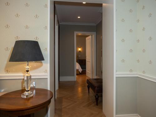 Ebel Boutique Hotel - image 11