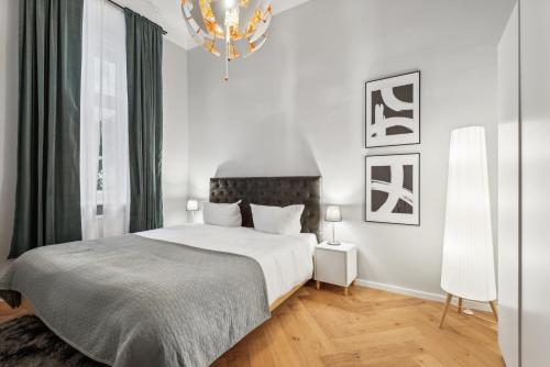Comfy 2 Bedroom Apartment Charlottenburg - image 13