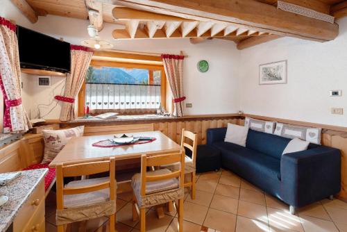 Superior One-Bedroom Apartment with Balcony