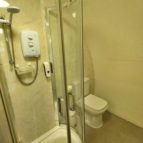 Finest Retreats - Honeysuckle Glamping Pod in Fownhope