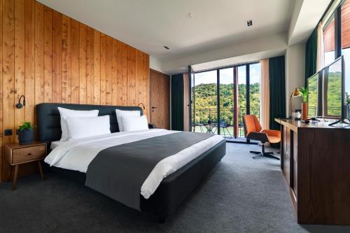 611751557 Kvareli Lake Resort