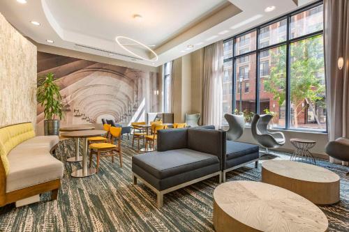 Cambria Hotel Rockville - image 11