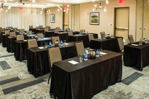 611758391 Cambria Hotel McAllen Convention Center