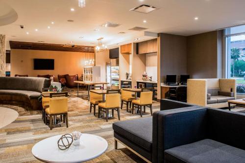 611758409 Cambria Hotel McAllen Convention Center