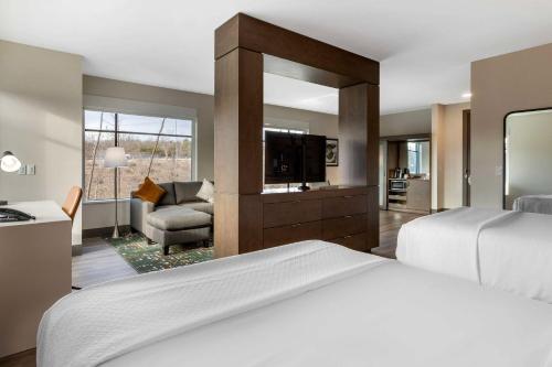 611759403 Cambria Hotel - Arundel Mills BWI Airport