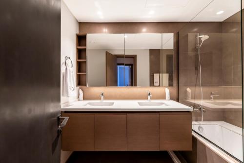 Escape 24 Luxury 2BR Creek Harbour Creek gate Dubai, Dubai (foto 6)