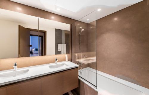 Escape 24 Luxury 2BR Creek Harbour Creek gate Dubai, Dubai (foto 8)