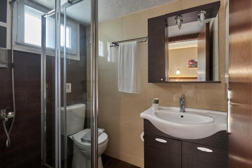 Studio with  Panoramic Sea View image 5