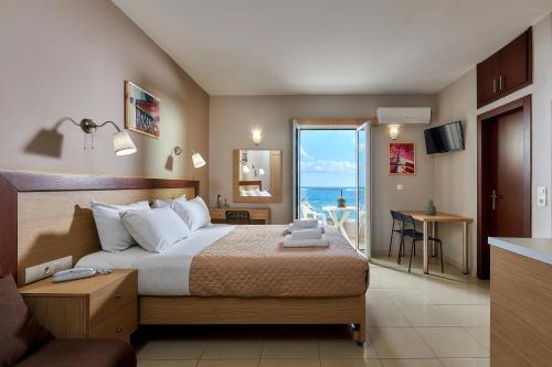 Studio with  Panoramic Sea View image 2