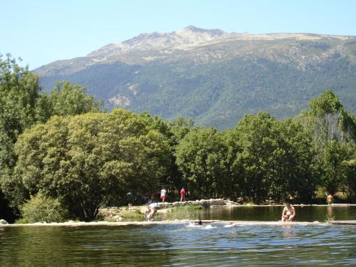 สภาพแวดล้อมโดยรอบ, Casa rural Álamo - Valle de El Paular (Casa rural Alamo - Valle de El Paular) in ราสคาเฟรีย