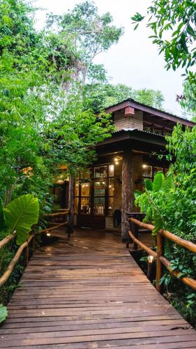 Vista exterior, La Aldea De La Selva Lodge in Puerto Iguazu