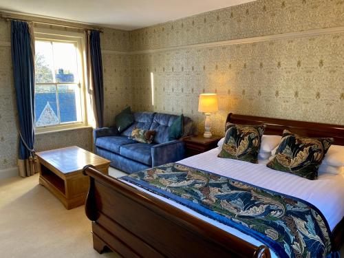 2 twin beds