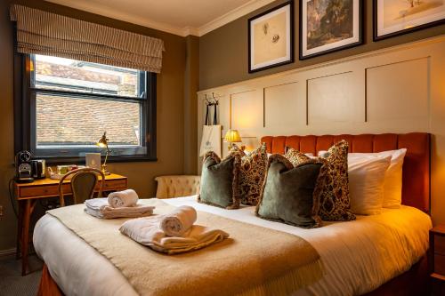 room detail thumbnail 1