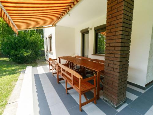 Holiday Home Picea by Interhome in บาลาตองเฟนเวส