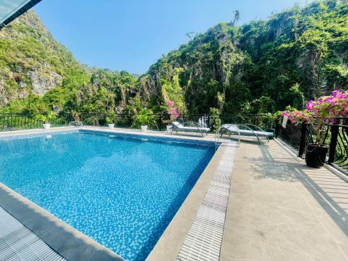 Lynh's Villa - 수영장