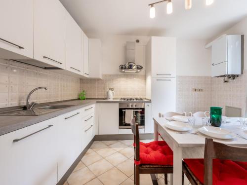 Apartment Adele by Interhome in Bee