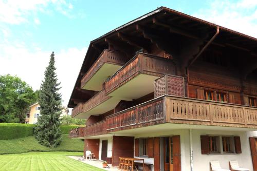 Petit Pré A in Chateau-dOex, Schweiz