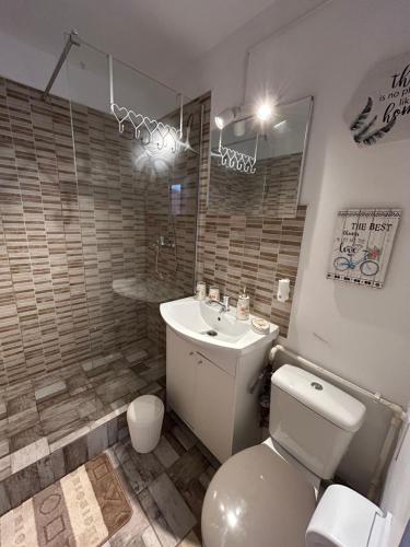 Chuveiro, ARP LUXURY Apartments in Centru