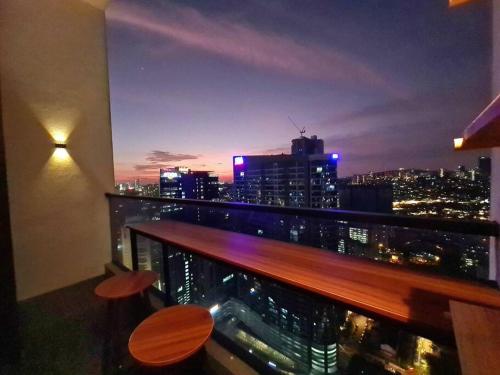 SkyView Studio, EST Bangsar, High View for 2, Kuala Lumpur