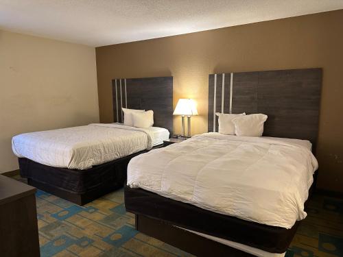 Hotel Inn Milwaukee – Milwaukee, WI