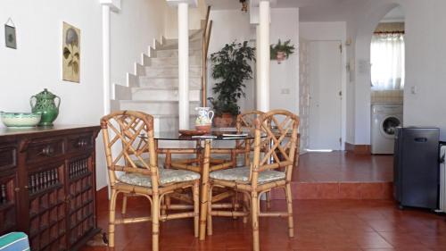 Two-Bedroom Apartment image 6