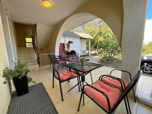 Apartments Brebrić - Šilo