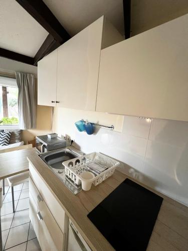 Kitchen, Residence Thibaud in Zone Industrielle de Thibaud