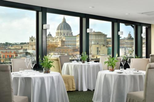 Atlante Star Hotel - image 14