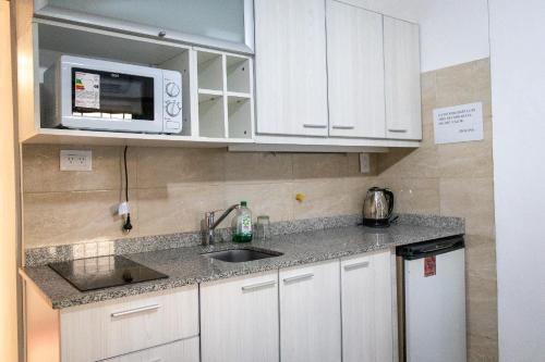 Three-Bedroom House image 9