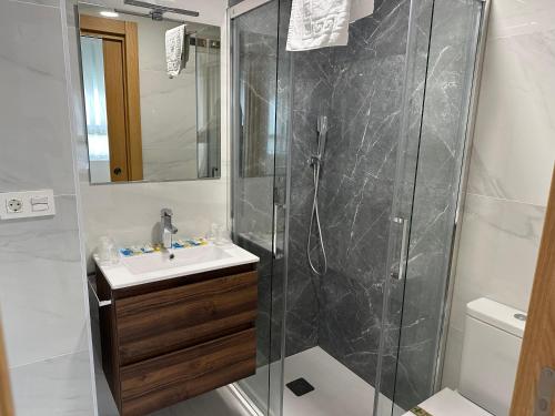 Apartamentos Turísticos SANTA APOLONIA 62 (Apartamentos Turisticos SANTA APOLONIA 62) in อวิเลส