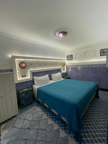 room detail thumbnail 0