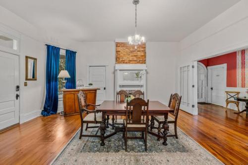 Veranda Historic Inn in بيشترى