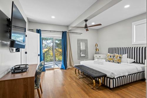 Monastery Guest House in Mt Adams