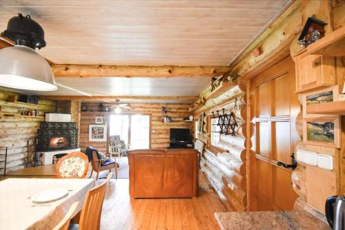 Kitchen, Wooden house in Vysocina in Rančířov