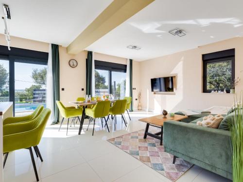 Holiday Home Golem by Interhome in 弗拉納