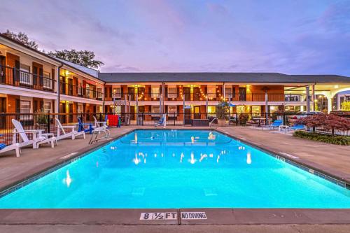 The Guest Lodge Gainesville - Accommodation