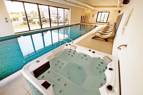 Thalassa Big Studio Thalassa Big Studio