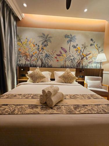 The Palm Suite at Lava Mansion