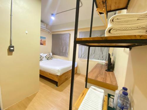 수랏타니 ซับรูมโฮเทล Subroom Hotel 2성급 게스트하우스 외관