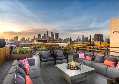 Apart Hotel near Dodgers Stadium in Los Angeles, USA