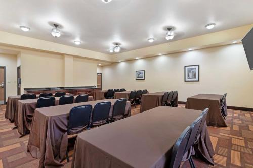 Best Western Plus Goliad Inn & Suites - 회의실/연회장