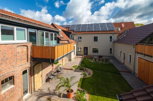 Südseequartier - Familienfreundliche 5-Sterne-Apartments mit Sauna, Vinothek & Spielplatz im Lausitzer Seenland, Elsterheide (фото 9)