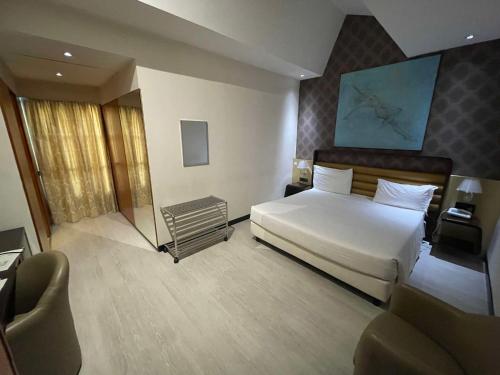 Sure Hotel by Best Western Turin City Centre - image 2